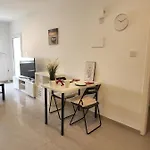 Merab Holidays Apartment Annita Court B14