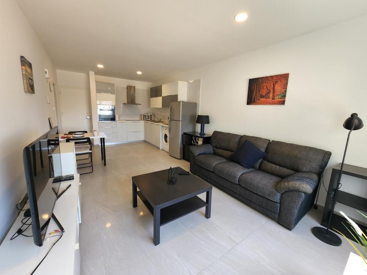 Merab Holidays Annita Court B14